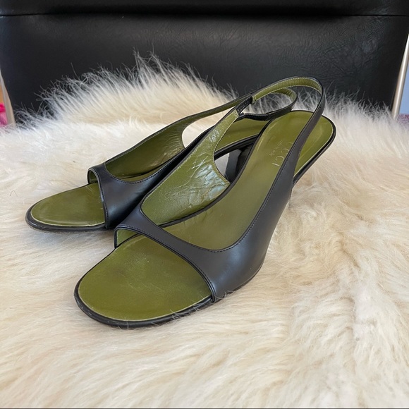 SOLD - GUCCI HEELED SANDALS - Picture 2 of 7